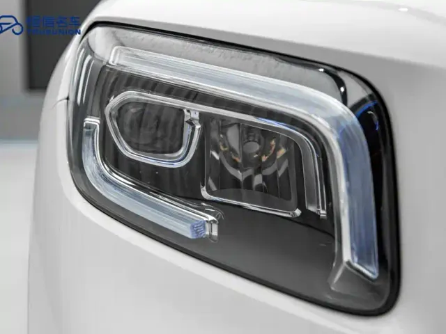Mercedes-Benz GLB-Class — Фото автомобиля 10