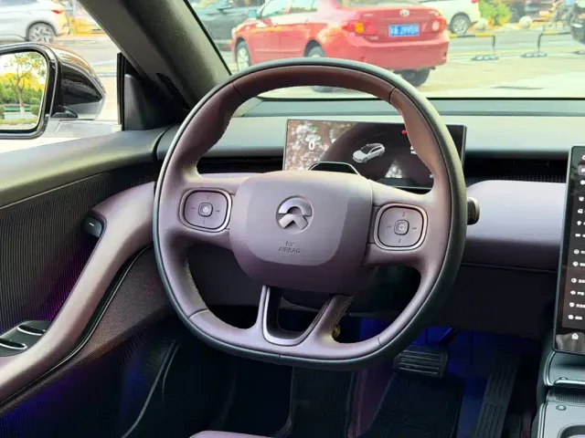 Nio ET5 Touring — Фото автомобиля 18