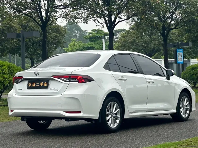 Toyota Corolla — Фото автомобиля 6