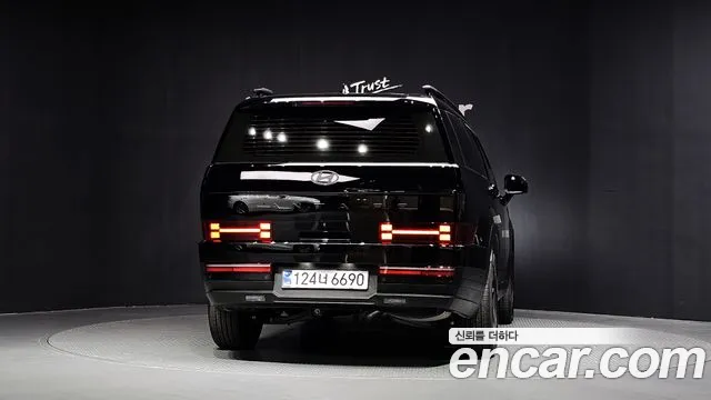 Hyundai Santa Fe — Фото автомобиля 4