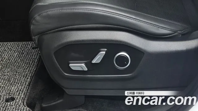 Hyundai Santa Fe MX5 — Фото автомобиля 27