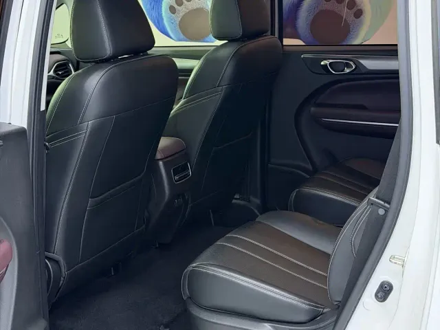 GAC Trumpchi M6 — Фото автомобиля 8