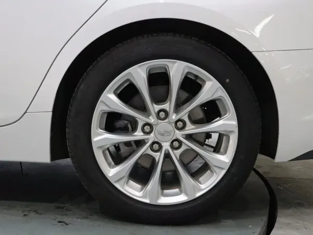 Cadillac CT5 — Фото автомобиля 21
