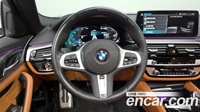 BMW 5-Series — Фото автомобиля 13