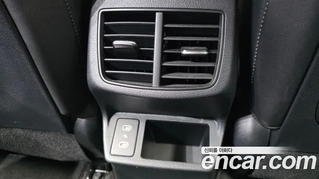 Kia Seltos — Фото автомобиля 28