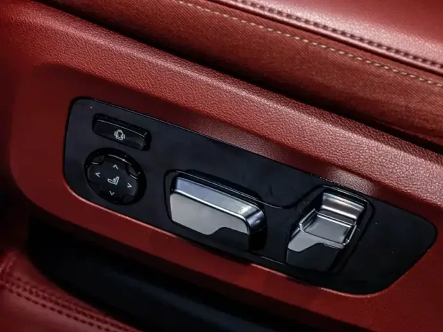 BMW X5 — Фото автомобиля 14