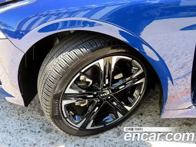 Kia K5 Generation 3 — Фото автомобиля 20