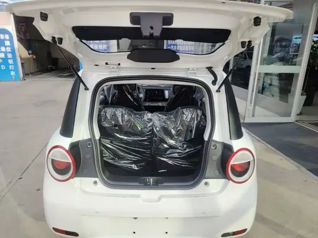 Changan Lumin — Фото автомобиля 18