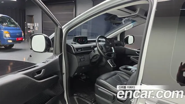 Hyundai Staria — Фото автомобиля 15