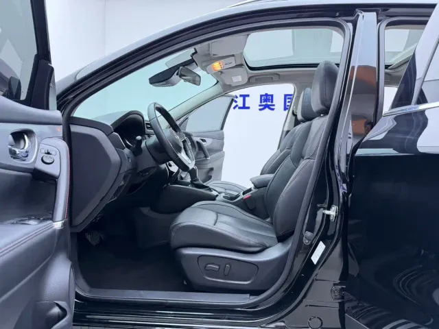 Nissan Qashqai 2021 2.0L CVT Luxury Version — Фото автомобиля 5