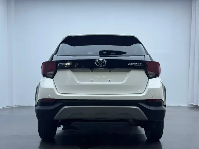Toyota YARiS L Zhi Xuan — Фото автомобиля 15