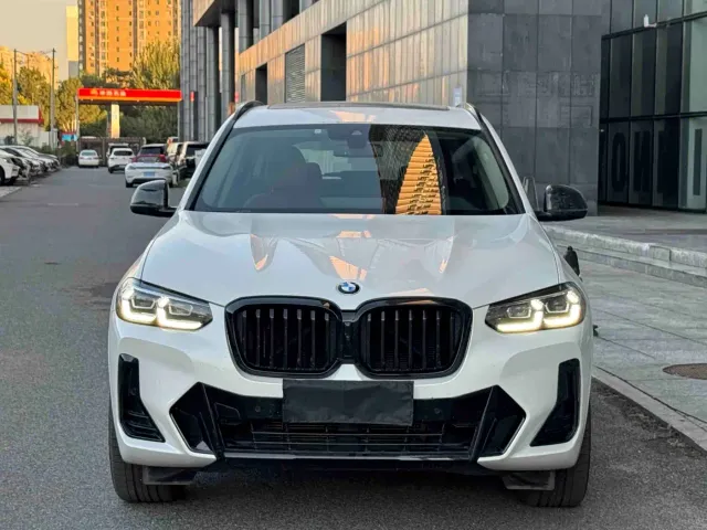 Фотография автомобиля — BMW X3