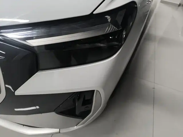 Audi Q4 e-tron — Фото автомобиля 23