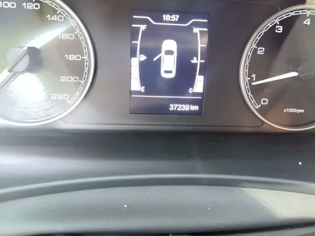 Cowin Xuandu 2021 1.5T Manual Yaode Edition — Фото автомобиля 13