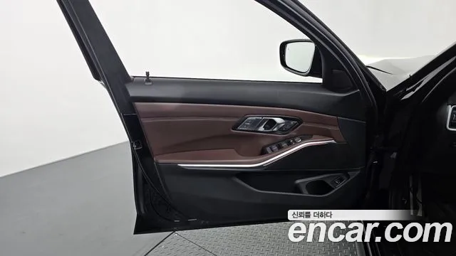 BMW 3 Series G20 — Фото автомобиля 13