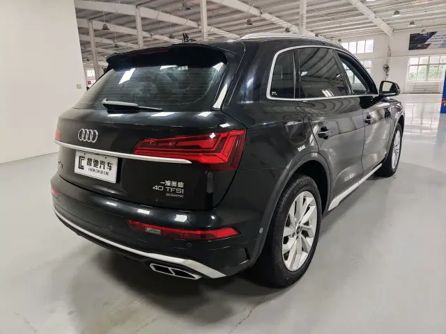 Audi Q5L — Фото автомобиля 4