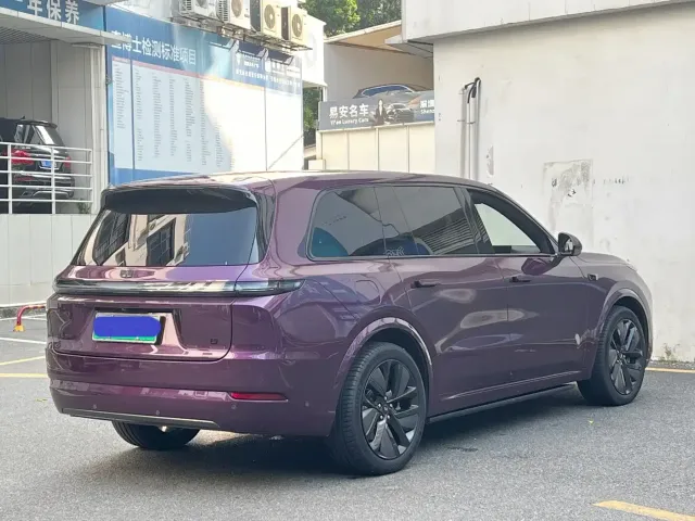Li Auto L9 — Фото автомобиля 9