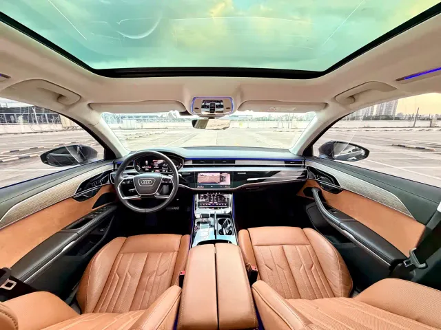 Audi A8 — Фото автомобиля 8