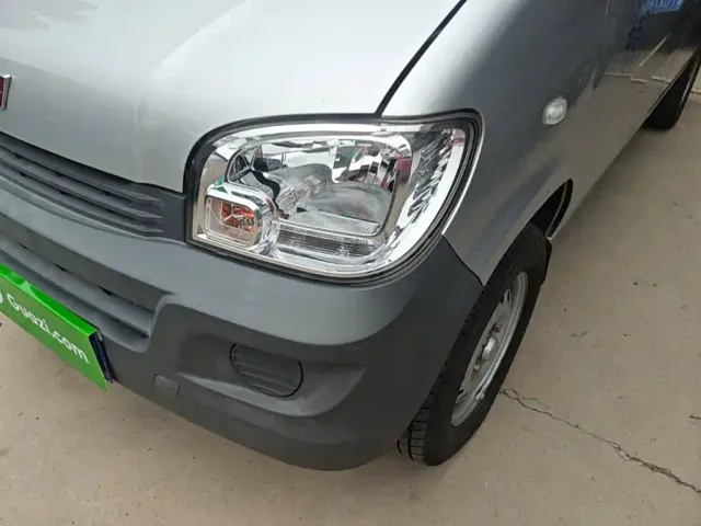 Wuling Zhiguang — Фото автомобиля 23