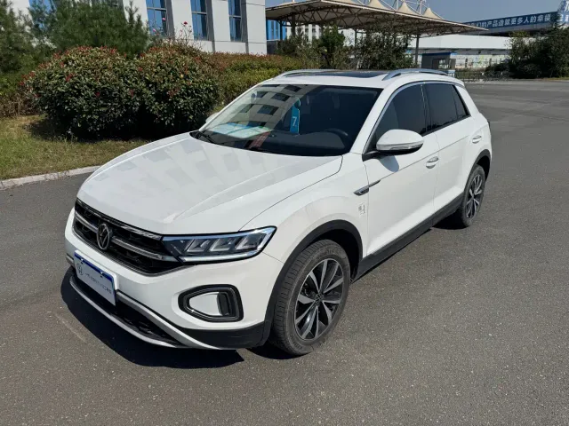 Фотография автомобиля — Volkswagen T-Roc