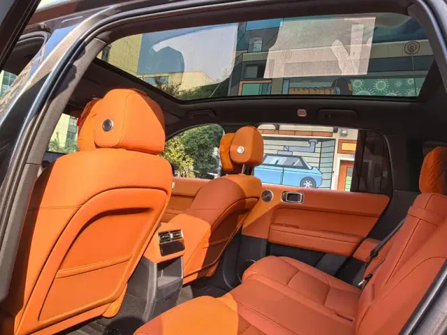 Li Auto L6 — Фото автомобиля 12