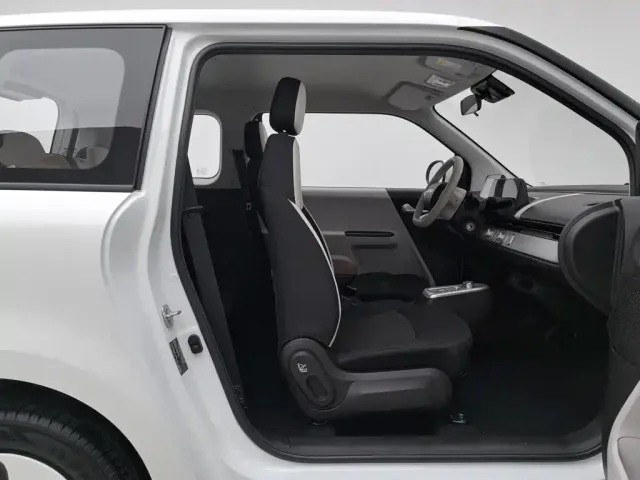Changan Lumin — Фото автомобиля 23