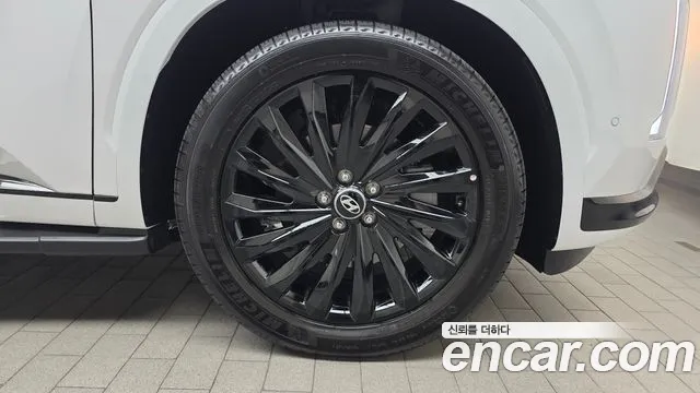 Hyundai Palisade The New Palisade Бензин 3.8 4WD — Фото автомобиля 17