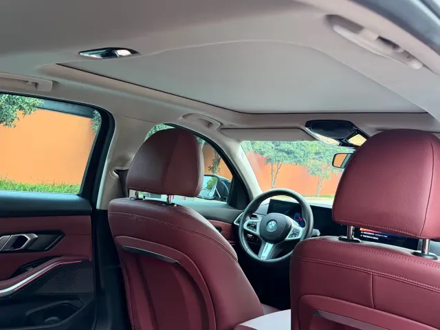 BMW i3 — Фото автомобиля 16