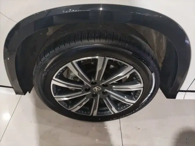 Changan CS75 Plus — Фото автомобиля 22