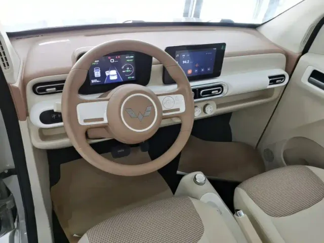 Wuling Hongguang Mini EV — Фото автомобиля 9