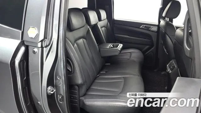 KG_Mobility_Ssangyong Rexton Новый Rexton Sport Дизель 2.2 4WD — Фото автомобиля 11