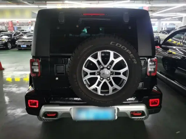 BAIC BJ40 — Фото автомобиля 5