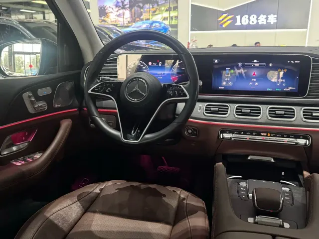 Mercedes-Benz GLE-Class — Фото автомобиля 11