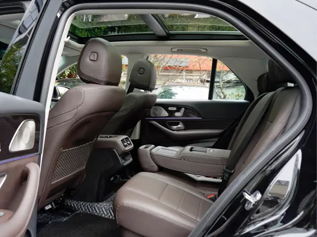 Mercedes-Benz GLE-Class — Фото автомобиля 13