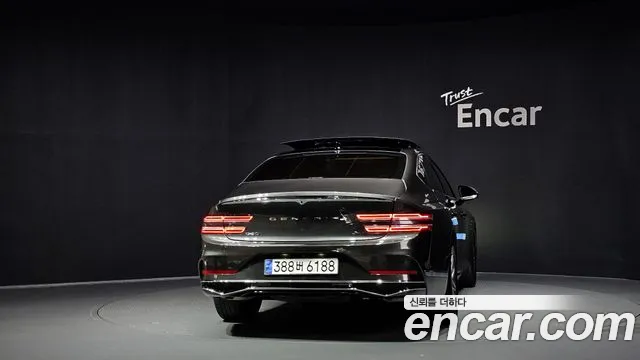 Genesis G80 RG3 — Фото автомобиля 4