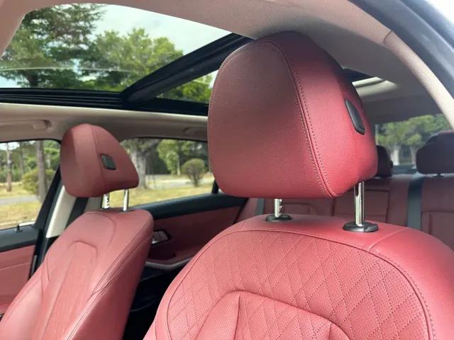 BMW 3 Series — Фото автомобиля 9