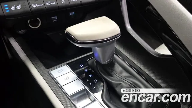 Hyundai AVANTE — Фото автомобиля 9