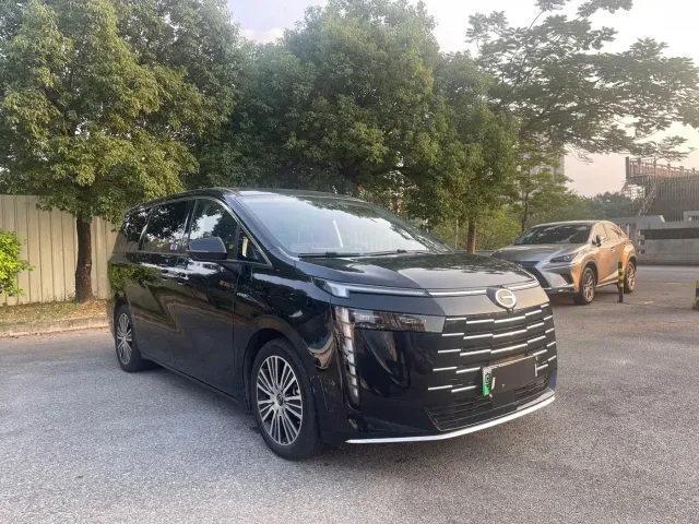 Фотография автомобиля — GAC Trumpchi E8