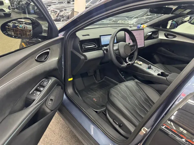 BYD Seal 06 — Фото автомобиля 8