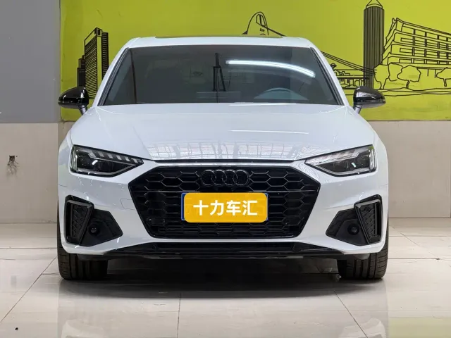 Audi A4L — Фото автомобиля 2