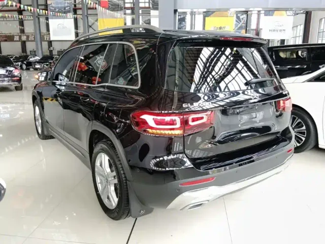 Mercedes-Benz GLB-Class — Фото автомобиля 4