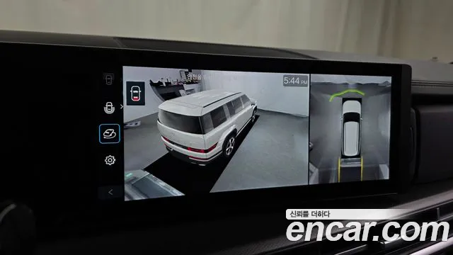 Hyundai Santafe Santa Fe (MX5) Бензин 2.5T 2WD — Фото автомобиля 17