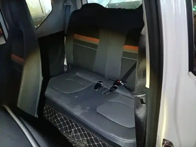 Wuling Hongguang Mini EV — Фото автомобиля 16