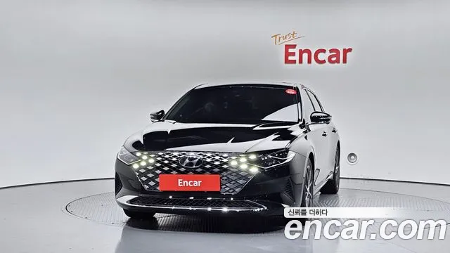 Hyundai Grandeur Новый Grandeur IG — Фото автомобиля 3