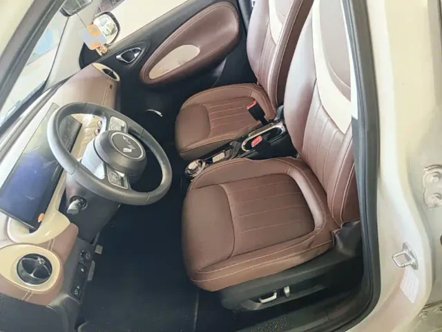 Wuling Bingo — Фото автомобиля 14