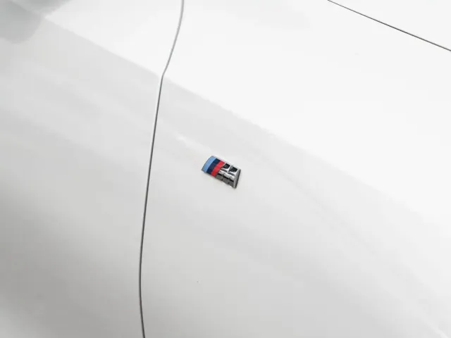 BMW 3 Series — Фото автомобиля 6