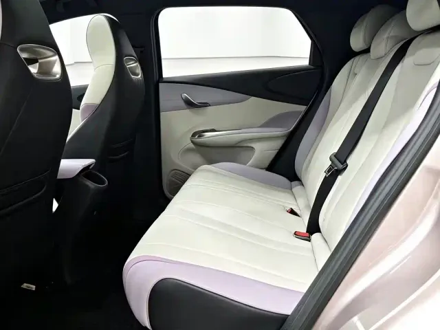BYD Dolphin — Фото автомобиля 7