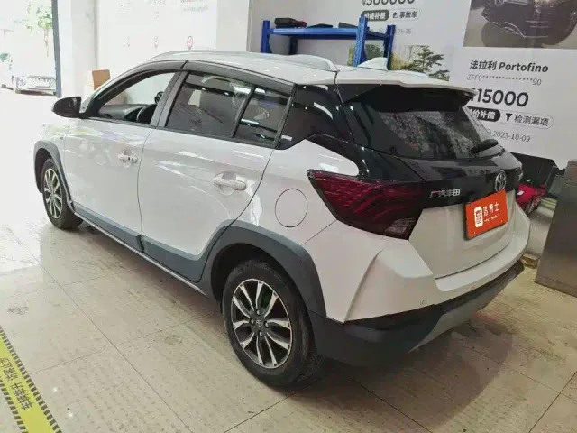 Toyota YARiS L Zhi Xuan — Фото автомобиля 4
