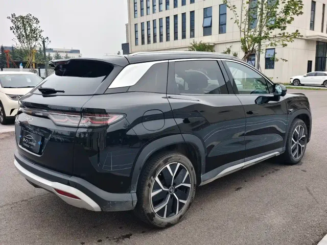BYD Song L DM-i — Фото автомобиля 9