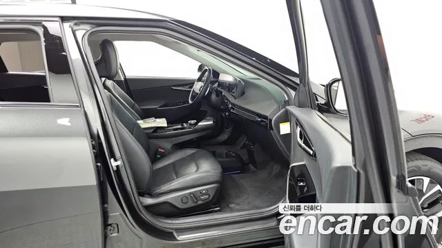 Kia EV6 — Фото автомобиля 16